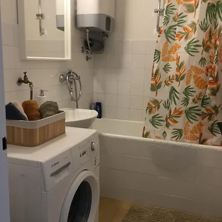 In Split-place To Apartment
