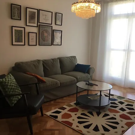 Lägenhet In Split-place To *