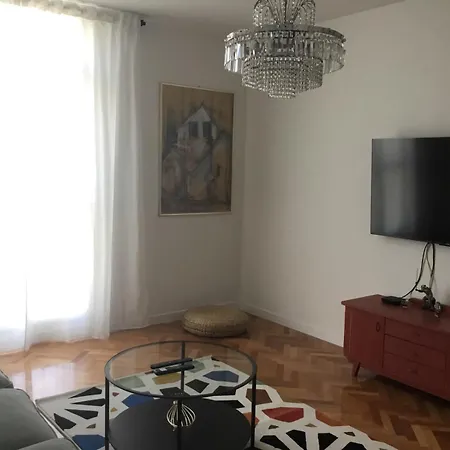 In Split-place To Lägenhet Split